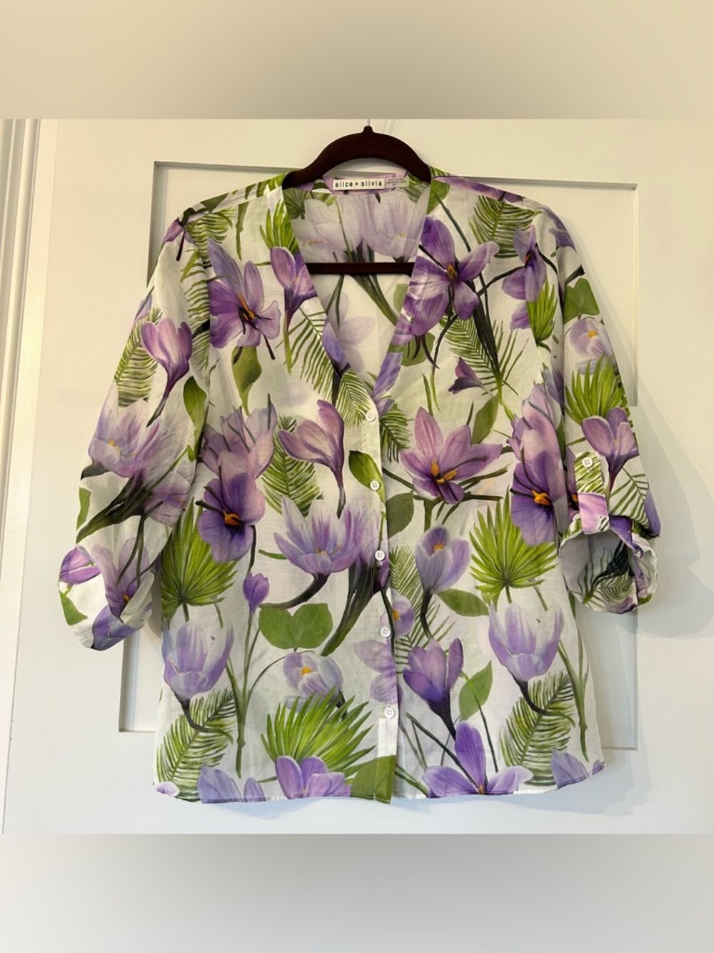 Alice + Olivia White Button-Front Blouse with Purple Floral Print
